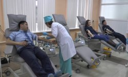 20 полицейских Алматы стали донорами крови (ФОТО)