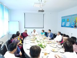 В областном центре крови проведена встреча с регулярными донорами крови.